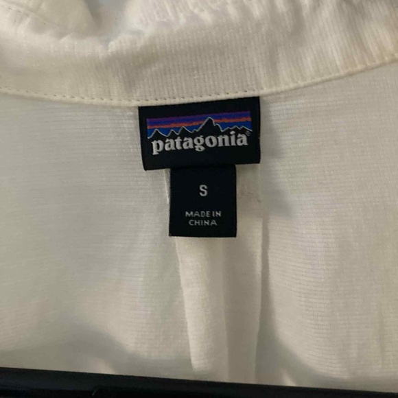 Cream Patagonia Button Down - Picture 2 of 3